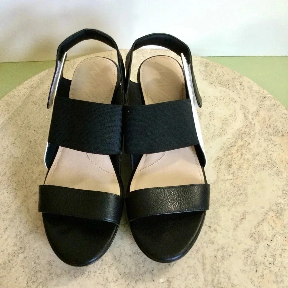 Women's Nina Sandals,‎ Size 8 Black/White
